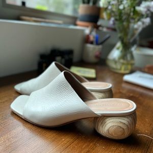 Huma Blanco Milla Mules